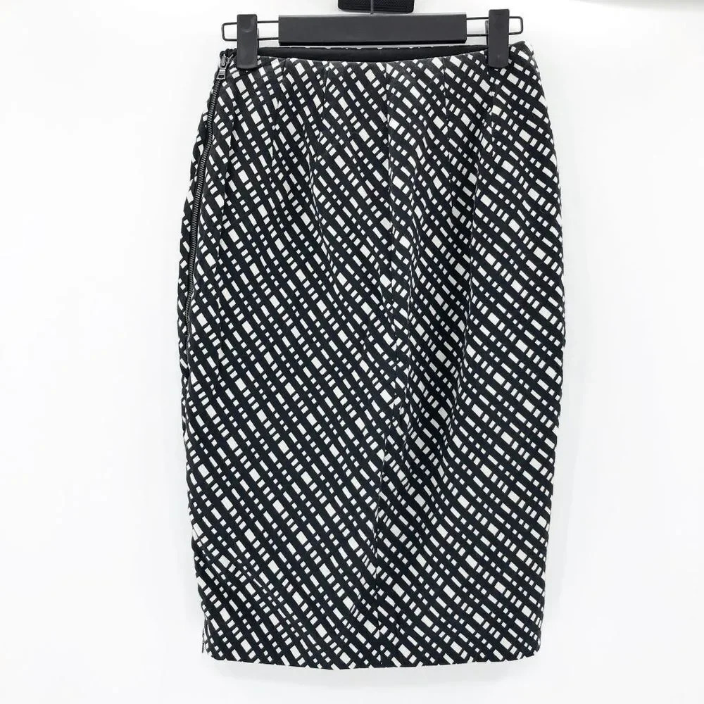 Express Women's Black and‎ White Side Zip Pencil Skirt Size 0